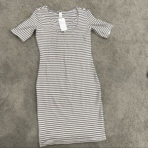 NWT- H&M Maternity Dress
